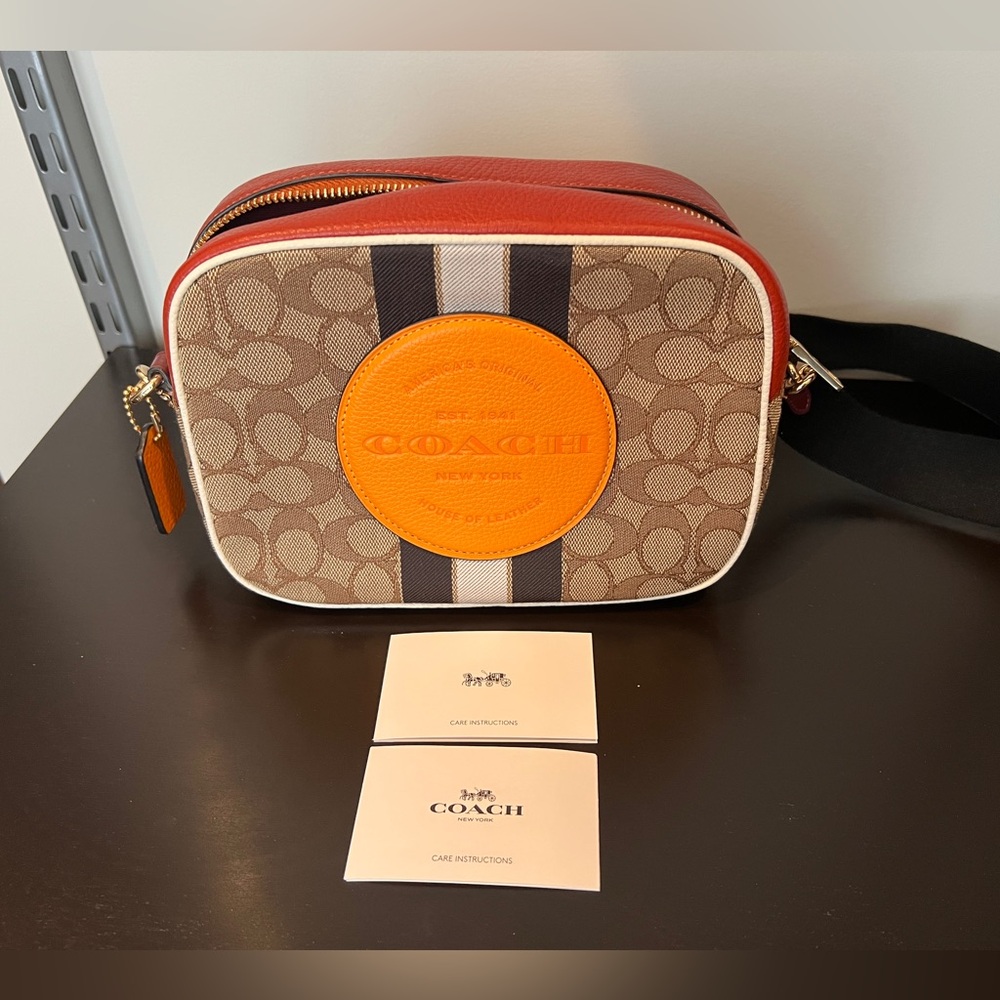 Coach Dempsey Camera Bag - Crossbody Bag - Picture 10 of 12